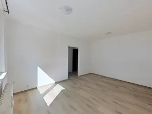 Pronájem bytu 1+1, Jihlava, Březinova, 32 m2