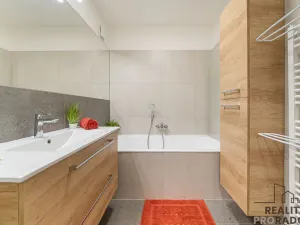 Pronájem bytu 3+kk, Olomouc - Nové Sady, Handkeho, 88 m2