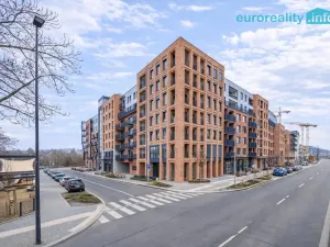 Pronájem bytu 1+kk, Praha - Smíchov, U Lihovaru, 29 m2