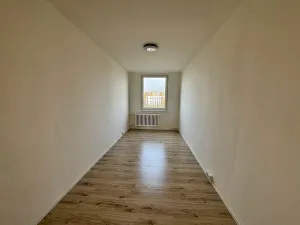 Pronájem bytu 3+1, Praha - Troja, Krynická, 72 m2