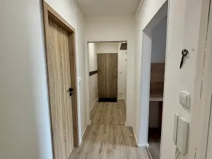 Pronájem bytu 3+1, Praha - Troja, Krynická, 72 m2