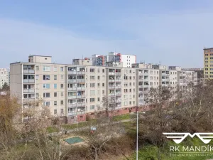 Prodej bytu 1+kk, Praha - Modřany, Nikoly Vapcarova, 32 m2