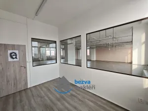 Pronájem výrobních prostor, Skuteč, Husova, 189 m2