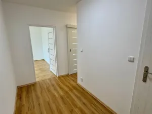 Pronájem bytu 3+1, Kadaň, Budovatelů, 70 m2