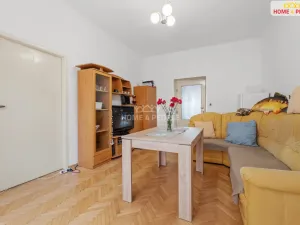 Prodej bytu 3+1, Říčany, Olivova, 92 m2