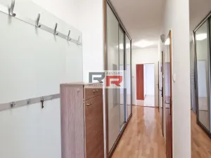 Pronájem bytu 2+1, Olomouc - Nová Ulice, Skřivánčí, 72 m2
