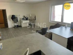 Pronájem kanceláře, Třinec, Jablunkovská, 32 m2
