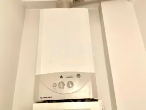 Pronájem obchodního prostoru, Opava - Předměstí, Kasárenská, 181 m2
