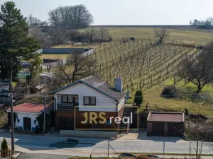 Prodej rodinného domu, Valtice - Úvaly, 101 m2