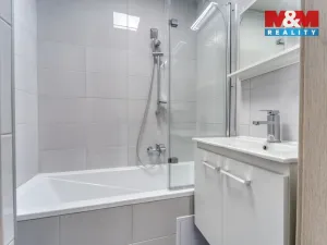 Prodej bytu 3+1, Beroun - Beroun-Město, Košťálkova, 67 m2