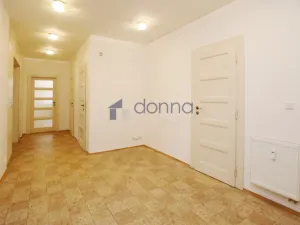 Pronájem bytu 4+1, Praha, Blanická, 140 m2