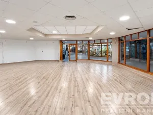 Pronájem obchodního prostoru, Vrchlabí, Krkonošská, 132 m2