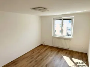 Pronájem bytu 1+1, Znojmo, Pražská, 39 m2