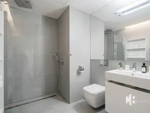 Prodej bytu 2+kk, Praha - Vršovice, Archangelská, 97 m2