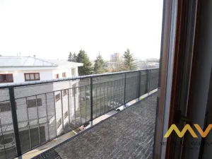 Pronájem bytu 2+kk, Hradec Králové - Nový Hradec Králové, Mrštíkova, 64 m2