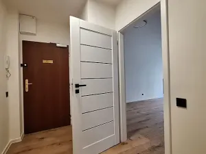 Pronájem bytu 2+kk, Praha - Vršovice, Rybalkova, 44 m2