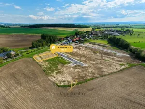 Prodej pozemku pro bydlení, Komárov, 735 m2