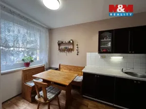 Pronájem bytu 2+1, Chlumec, Alejní, 53 m2