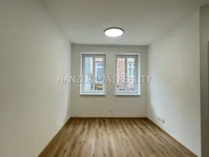 Pronájem bytu 2+kk, České Budějovice - České Budějovice 3, Nová, 37 m2