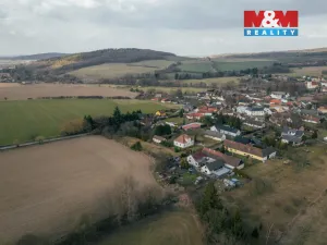 Prodej pozemku pro bydlení, Horšice, 1329 m2