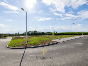 Prodej pozemku pro bydlení, Komárov, 752 m2
