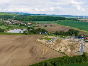 Prodej pozemku pro bydlení, Komárov, 752 m2