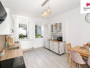 Prodej bytu 3+1, Dalovice, Dolní, 97 m2