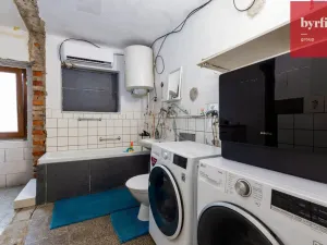 Prodej rodinného domu, Spálov, 250 m2