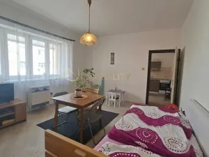 Pronájem bytu 1+1, Olomouc, Zeyerova, 40 m2