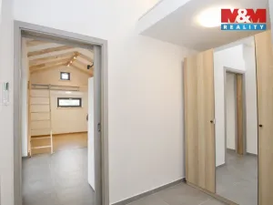 Pronájem chaty, Praha, Za Rokytkou, 35 m2