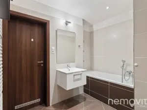 Pronájem bytu 2+kk, Praha - Horní Měcholupy, Mantovská, 50 m2