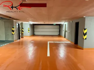 Pronájem bytu 2+kk, Praha, Stočesova, 91 m2