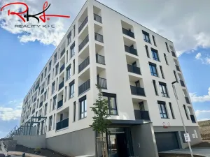 Pronájem bytu 2+kk, Praha, Stočesova, 91 m2