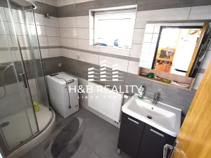 Prodej vícegeneračního domu, Měšice, Na Křížku, 183 m2