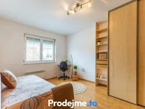 Prodej bytu 3+1, Znojmo, náměstí Svobody, 95 m2
