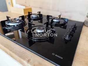 Prodej bytu 3+1, Praha - Letňany, Křivoklátská, 68 m2