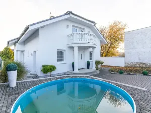 Prodej vily, Kostelec na Hané, 200 m2