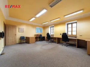 Prodej komerční nemovitosti, Šumperk, nám. Míru, 200 m2