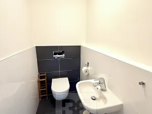 Pronájem bytu 2+kk, Praha - Jinonice, Pod stolovou horou, 64 m2