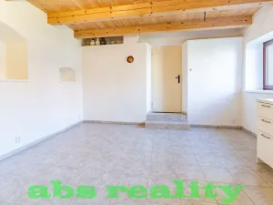 Prodej rodinného domu, Kostomlátky, 220 m2