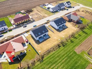 Prodej rodinného domu, Žabčice, 140 m2