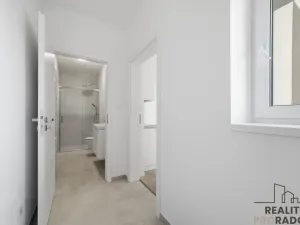 Pronájem bytu 2+kk, Pardubice - Zelené Předměstí, Teplého, 45 m2