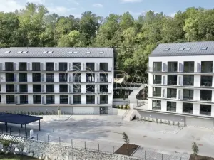 Pronájem bytu 1+kk, Praha - Hlubočepy, Na Zlíchově, 26 m2