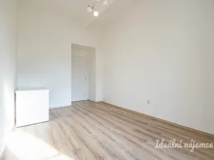 Pronájem bytu 2+kk, Praha - Smíchov, Svornosti, 47 m2