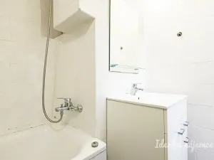 Pronájem bytu 2+kk, Praha - Smíchov, Svornosti, 47 m2