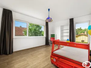 Pronájem rodinného domu, Skorkov - Otradovice, 140 m2