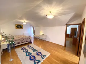 Prodej rodinného domu, Karlovy Vary, K Výhledu, 362 m2