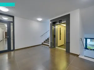 Pronájem bytu 2+kk, Olomouc - Nová Ulice, Třída Jiřího Pelikána, 53 m2