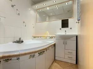 Prodej bytu 3+1, Žatec, U Jezu, 78 m2