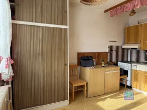 Prodej bytu 1+1, Plzeň - Doubravka, Popelnicová, 36 m2